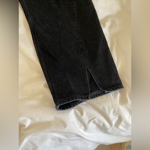 Abercrombie & Fitch Curve Love Black 90s Relaxed High Rise Jeans with Split Hem - Picture 8 of 9